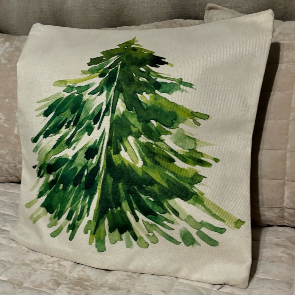 Accent Throw Pillow COVER Pine Trees cream green 17.5” zips closed Like New